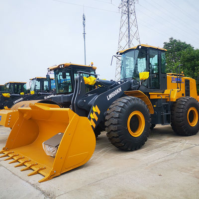 6500kg λειτουργικό βάρος LW600KN φορτιστή τροχών με πάνω υδραυλικό κύλινδρο και κουβά πυραύλου