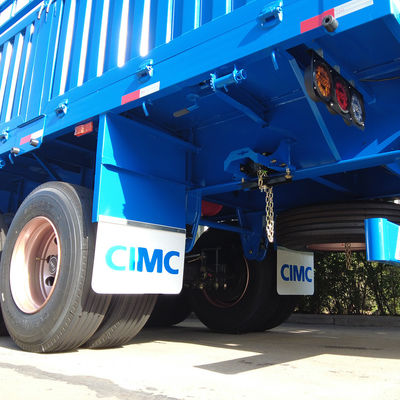 Ομάδα CIMC HUAJUN 4 Άξονες Μέγιστο ωφέλιμο φορτίο 60T Περιεκτικό ρυμουλκούμενο Φράχτης Φορτηγό ημιρυμουλκούμενο